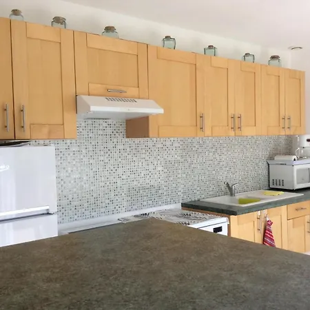 Holiday home Maison D'Hotes Saint-Julien-l'Ars